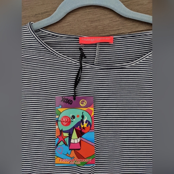 Frieda & Freddie's Jersey Dress - Picture 3 of 5